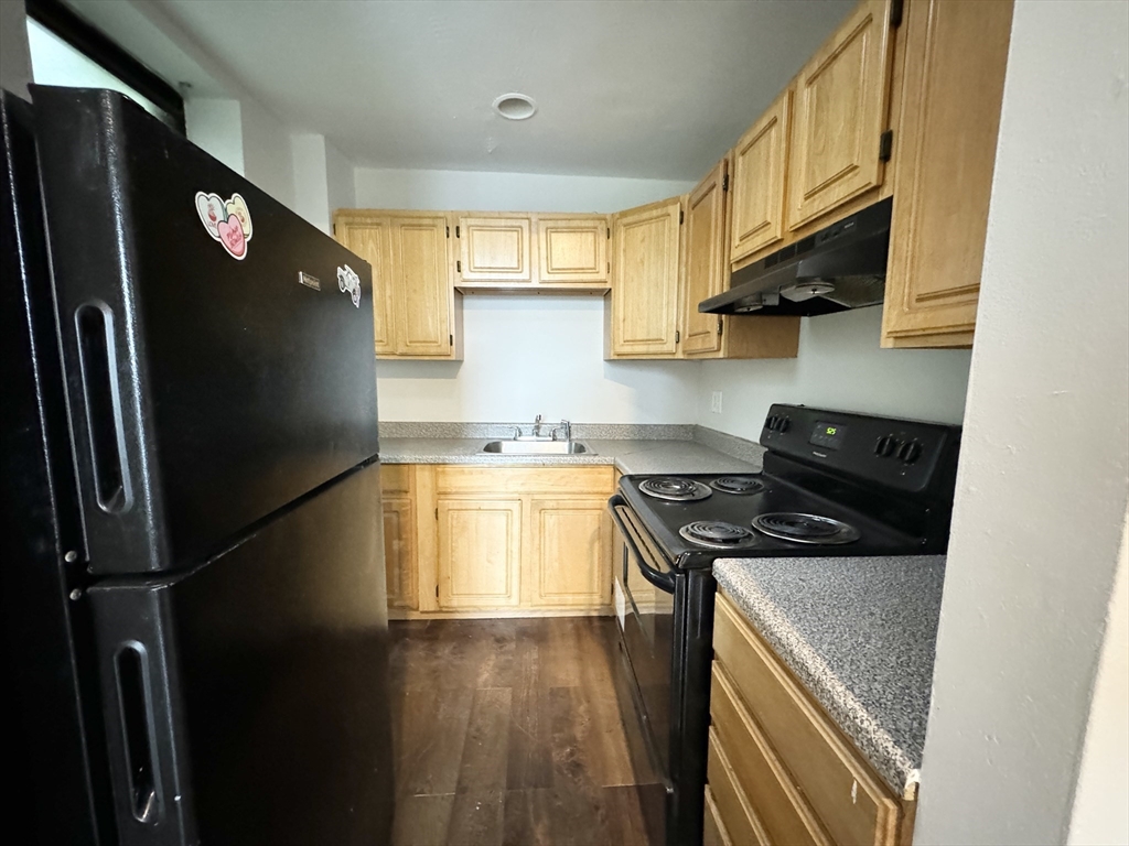 15 Ruggles, Boston, Massachusetts, 2 Bedrooms Bedrooms, 4 Rooms Rooms,1 BathroomBathrooms,Residential Lease,For Rent,Ruggles,73278654