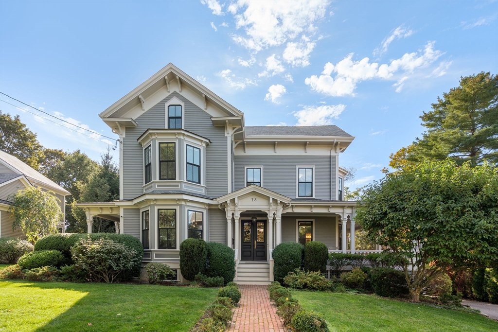 73 Herrick Road, Newton, Massachusetts, 5 Bedrooms Bedrooms, 11 Rooms Rooms,6.5 BathroomsBathrooms,Residential,For Sale,Herrick Road,73471814