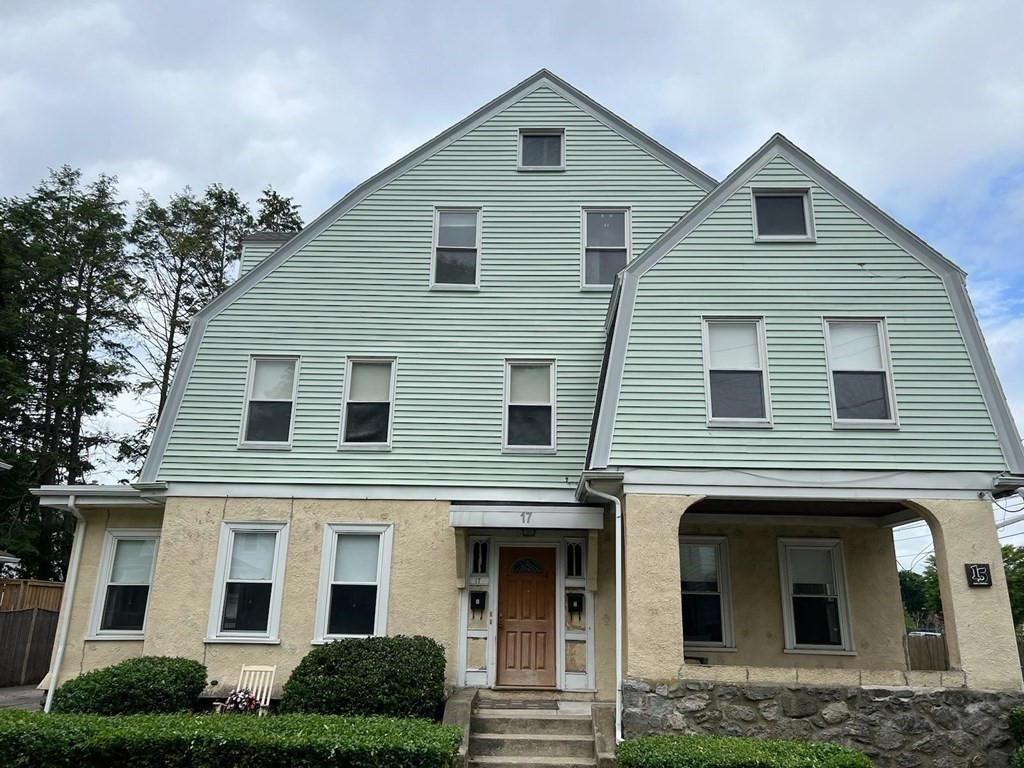 15 Linden Pl, Dedham, Massachusetts, 3 Bedrooms Bedrooms, 5 Rooms Rooms,1 BathroomBathrooms,Residential Lease,For Rent,Linden Pl,73471832