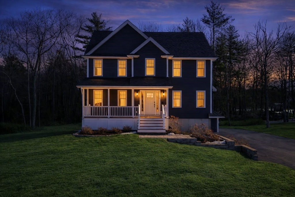 620 Burt Street, Taunton, Massachusetts, 3 Bedrooms Bedrooms, 7 Rooms Rooms,2.5 BathroomsBathrooms,Residential,For Sale,Burt Street,73471808