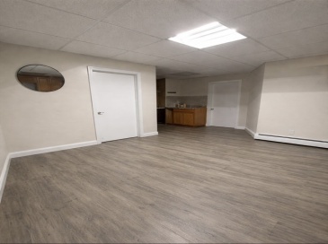 9 Fulton St, Lowell, Massachusetts, 3 Bedrooms Bedrooms, 6 Rooms Rooms,1 BathroomBathrooms,Residential Lease,For Rent,Fulton St,73471846