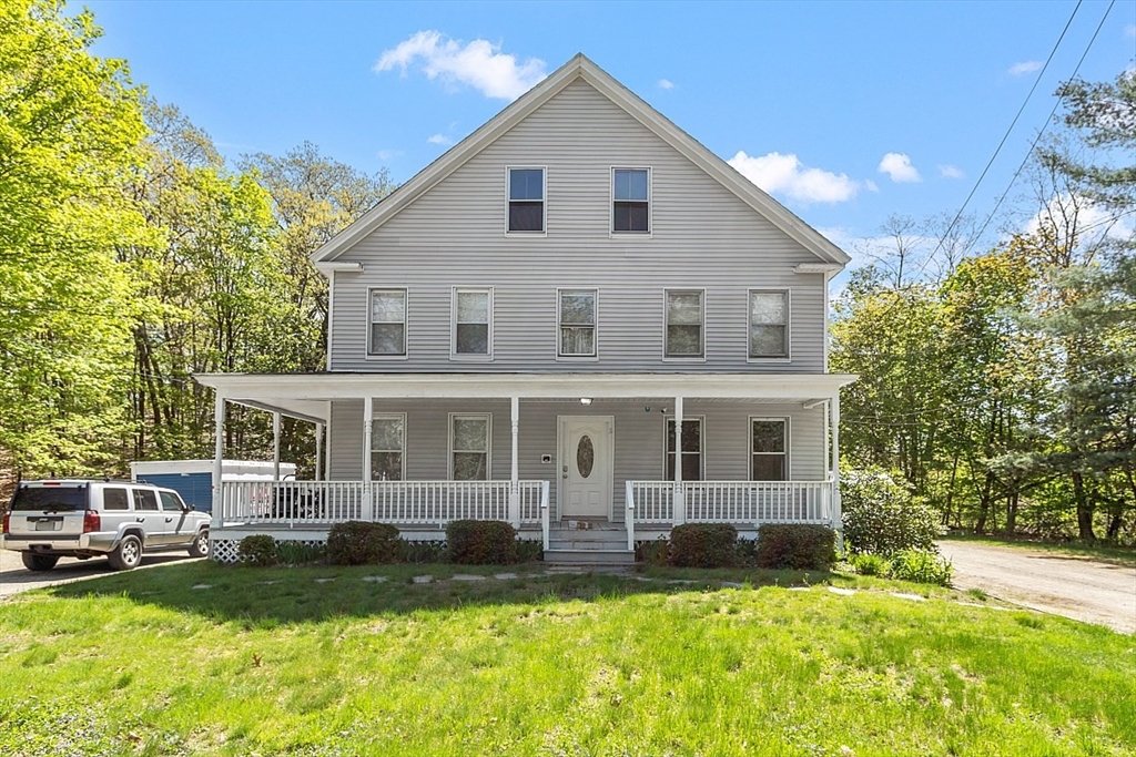 31 Mill Street, Pepperell, Massachusetts, 1 Bedroom Bedrooms, 5 Rooms Rooms,1 BathroomBathrooms,Residential Lease,For Rent,Mill Street,73471852