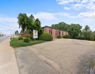 680 Warren Av, East Providence, Rhode Island, ,Commercial Sale,For Sale,Warren Av,73397507