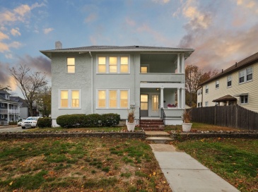 38 Sohier Rd, Beverly, Massachusetts, 6 Bedrooms Bedrooms, 12 Rooms Rooms,2 BathroomsBathrooms,Residential Income,For Sale,Sohier Rd,73458185