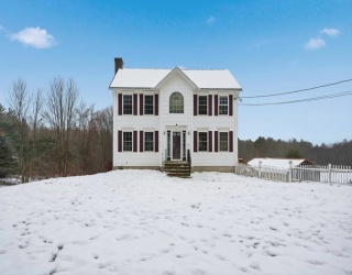 17 Town Farm Rd, Winchendon, Massachusetts, 3 Bedrooms Bedrooms, 7 Rooms Rooms,1.5 BathroomsBathrooms,Residential,For Sale,Town Farm Rd,73464197