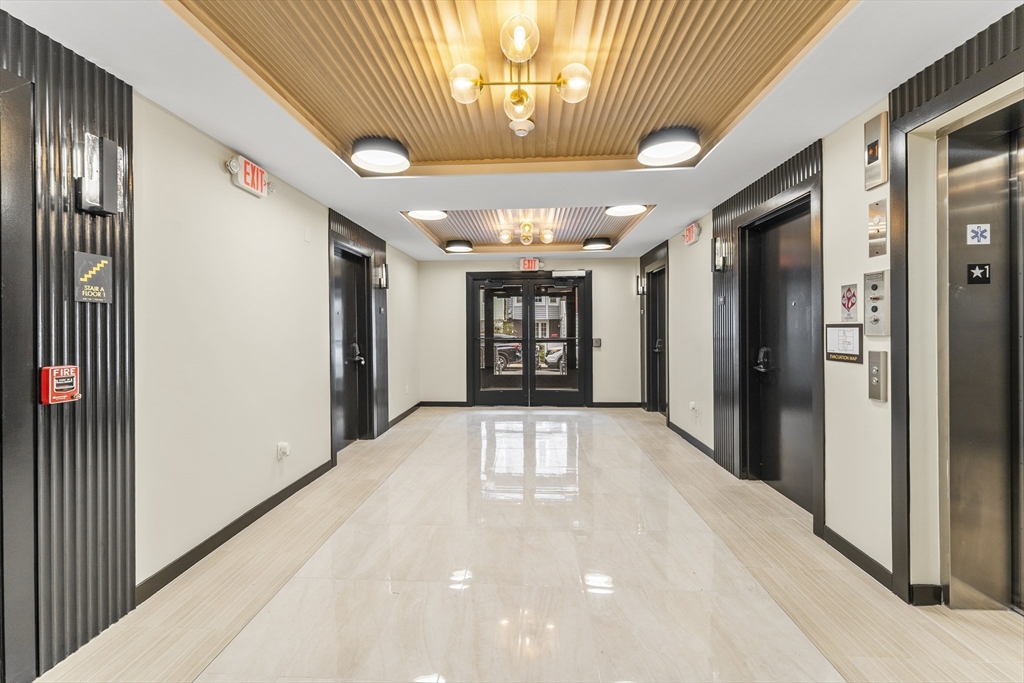 24-28 Mount Pleasant, Somerville, Massachusetts, 1 Bedroom Bedrooms, 3 Rooms Rooms,1 BathroomBathrooms,Residential Lease,For Rent,Mount Pleasant,73471976