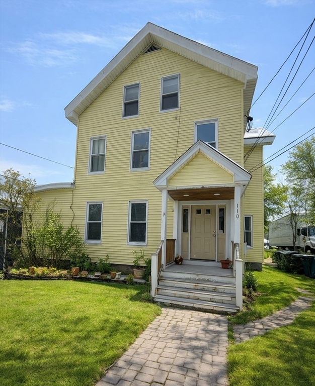110 Prospect St, Marlborough, Massachusetts, 2 Bedrooms Bedrooms, 6 Rooms Rooms,1 BathroomBathrooms,Residential Lease,For Rent,Prospect St,73471991