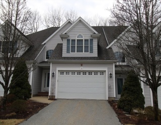 19 Peachey Circle, Middleton, Massachusetts, 2 Bedrooms Bedrooms, 5 Rooms Rooms,2.5 BathroomsBathrooms,Residential,For Sale,Peachey Circle,73472005