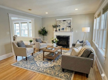 129 Hillside Rd., Watertown, Massachusetts, 3 Bedrooms Bedrooms, 8 Rooms Rooms,2 BathroomsBathrooms,Residential Lease,For Rent,Hillside Rd.,73472111