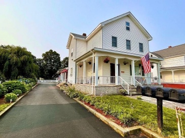 30 White Street, Taunton, Massachusetts, 1 Bedroom Bedrooms, 3 Rooms Rooms,1 BathroomBathrooms,Residential Lease,For Rent,White Street,73472231 30 White Street, Taunton, Massachusetts, 1 Bedroom Bedrooms, 3 Rooms Rooms,1 BathroomBathrooms,Residential Lease,For Rent,White Street,73472231