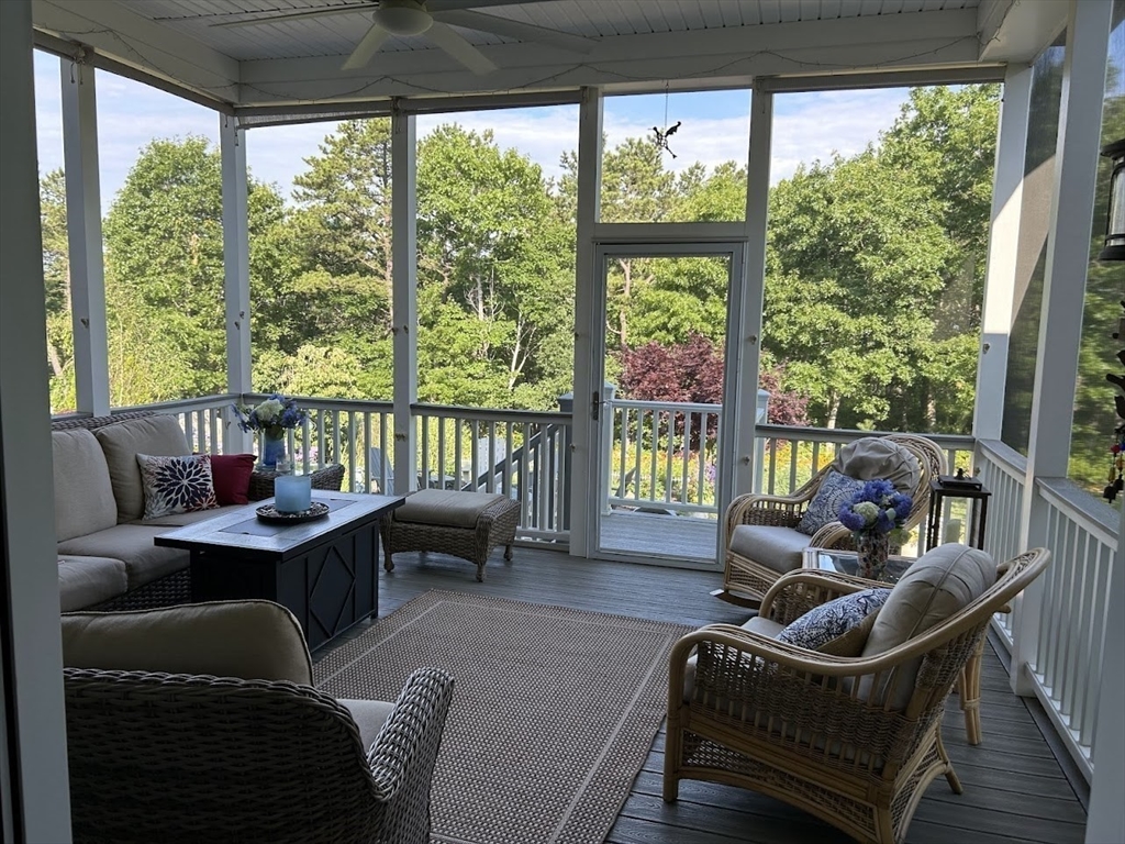 45 Snapping Bow, Plymouth, Massachusetts, 3 Bedrooms Bedrooms, 9 Rooms Rooms,3.5 BathroomsBathrooms,Residential,For Sale,Snapping Bow,73472245