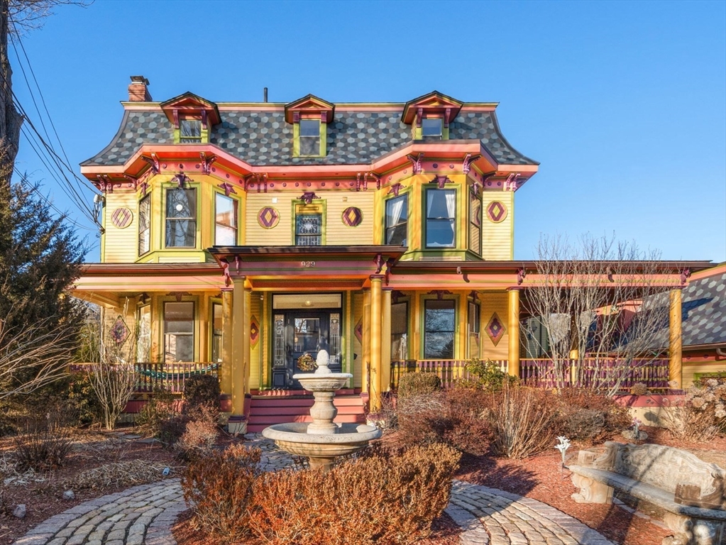 929 Beacon, Newton, Massachusetts, 6 Bedrooms Bedrooms, 17 Rooms Rooms,8.5 BathroomsBathrooms,Residential,For Sale,Beacon,73472260