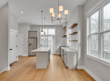 27 Woodbine St, Somerville, Massachusetts, 3 Bedrooms Bedrooms, 8 Rooms Rooms,3.5 BathroomsBathrooms,Residential Lease,For Rent,Woodbine St,73415845