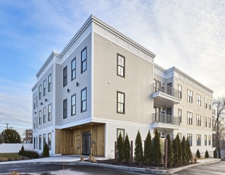 105 Sea Street, Quincy, Massachusetts, 2 Bedrooms Bedrooms, 6 Rooms Rooms,2 BathroomsBathrooms,Residential,For Sale,Sea Street,73472302