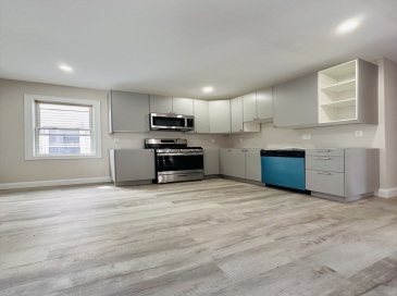 8 Wave Ave, Boston, Massachusetts, 3 Bedrooms Bedrooms, 5 Rooms Rooms,1 BathroomBathrooms,Residential Lease,For Rent,Wave Ave,73472319