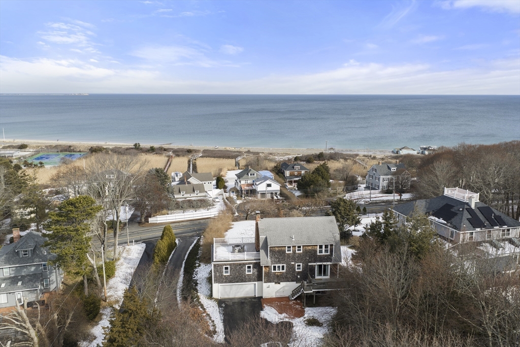 123A Warren Avenue, Plymouth, Massachusetts, 3 Bedrooms Bedrooms, 8 Rooms Rooms,3 BathroomsBathrooms,Residential,For Sale,Warren Avenue,73472358