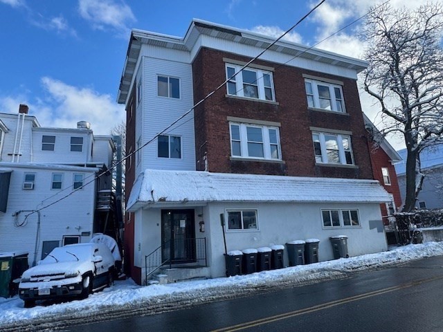 8-12 Nichols St, Gardner, Massachusetts, 6 Bedrooms Bedrooms, 16 Rooms Rooms,8 BathroomsBathrooms,Residential Income,For Sale,Nichols St,73472427