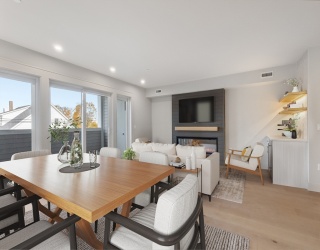 59 Spear St., Quincy, Massachusetts, 2 Bedrooms Bedrooms, 6 Rooms Rooms,2 BathroomsBathrooms,Residential,For Sale,Spear St.,73472467