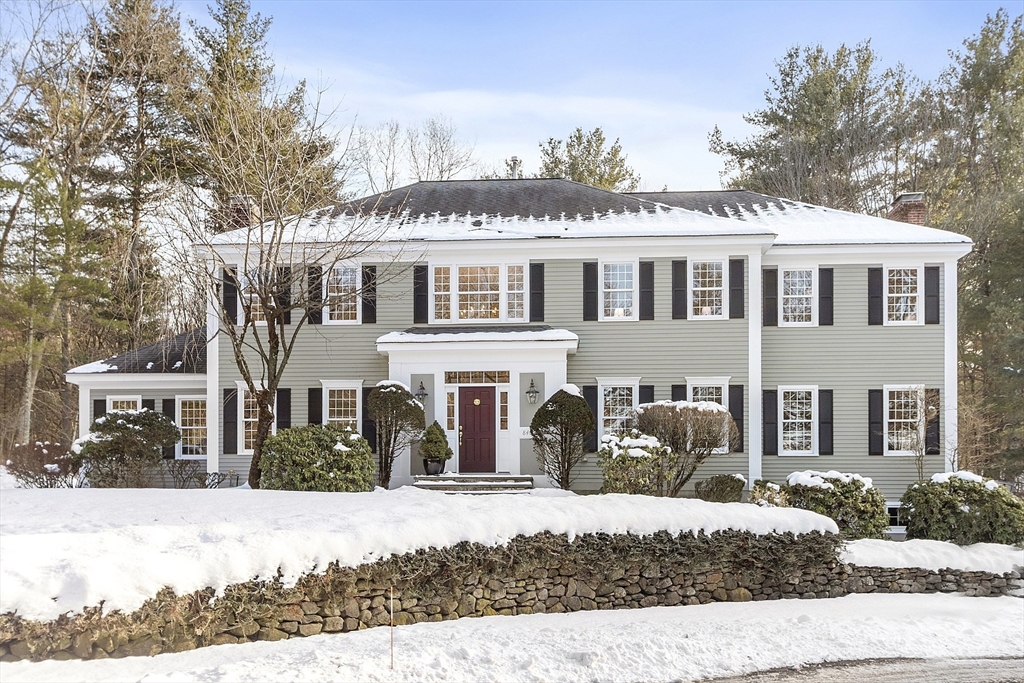 840-1 Old Road To 9 Acre Cor, Concord, Massachusetts, 5 Bedrooms Bedrooms, 10 Rooms Rooms,3.5 BathroomsBathrooms,Residential,For Sale,Old Road To 9 Acre Cor,73472455