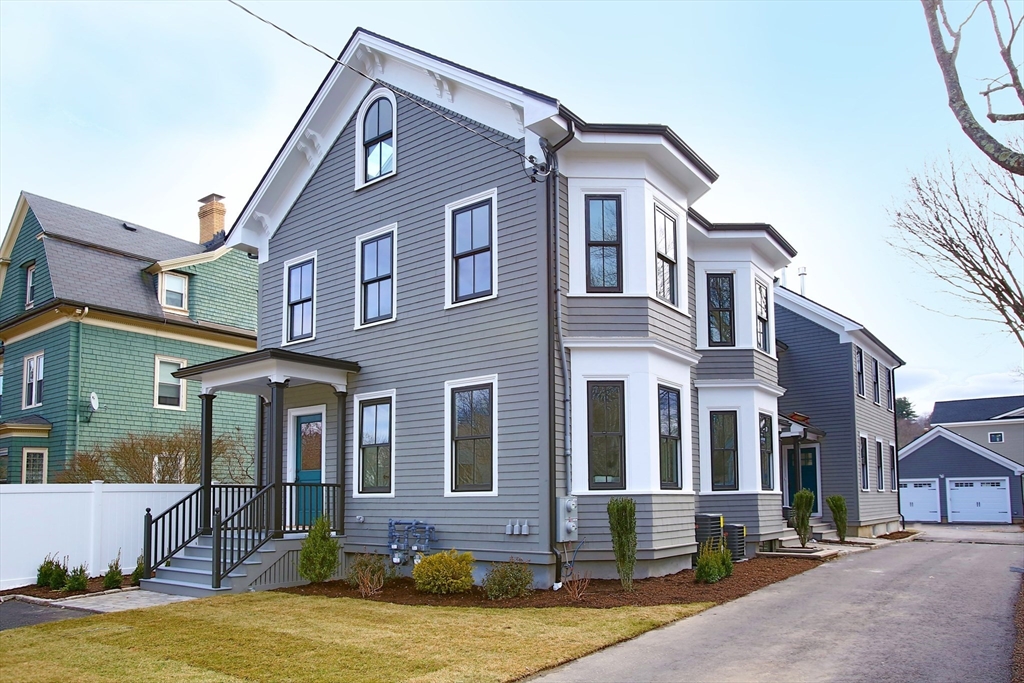 46 Washington Park, Newton, Massachusetts, 4 Bedrooms Bedrooms, 9 Rooms Rooms,3 BathroomsBathrooms,Residential,For Sale,Washington Park,73472489