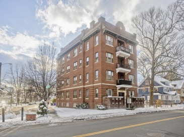 228 Belmont Ave, Springfield, Massachusetts, 24 Bedrooms Bedrooms, 48 Rooms Rooms,8 BathroomsBathrooms,Residential Income,For Sale,Belmont Ave,73461145