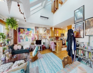 51 Hemenway St., Boston, Massachusetts, 3 Bedrooms Bedrooms, 4 Rooms Rooms,2 BathroomsBathrooms,Residential Lease,For Rent,Hemenway St.,73472609