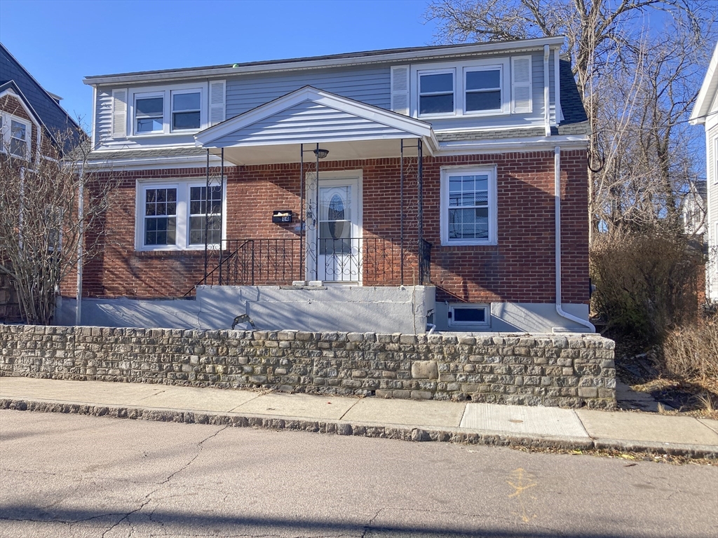 14 Avondale Street, Boston, Massachusetts, 4 Bedrooms Bedrooms, 8 Rooms Rooms,2 BathroomsBathrooms,Residential,For Sale,Avondale Street,73472631