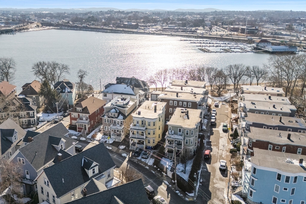 185 Savin Hill Ave., Boston, Massachusetts, 3 Bedrooms Bedrooms, 6 Rooms Rooms,1 BathroomBathrooms,Residential Lease,For Rent,Savin Hill Ave.,73472657