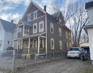 26 Hebron Street, Springfield, Massachusetts, 8 Bedrooms Bedrooms, 17 Rooms Rooms,3 BathroomsBathrooms,Residential Income,For Sale,Hebron Street,73472672