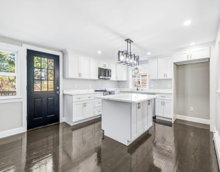 408 Teaticket Hwy, Falmouth, Massachusetts, 3 Bedrooms Bedrooms, 6 Rooms Rooms,2 BathroomsBathrooms,Residential,For Sale,Teaticket Hwy,73459548