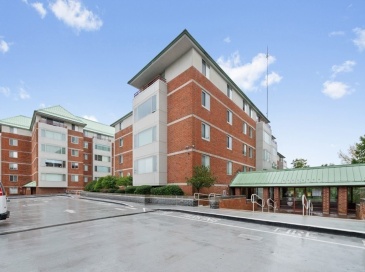 183 Oak Street, Newton, Massachusetts, 2 Bedrooms Bedrooms, 4 Rooms Rooms,2 BathroomsBathrooms,Residential,For Sale,Oak Street,73442300 183 Oak Street, Newton, Massachusetts, 2 Bedrooms Bedrooms, 4 Rooms Rooms,2 BathroomsBathrooms,Residential,For Sale,Oak Street,73442300