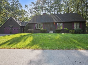 28 Beacon Street, Amesbury, Massachusetts, 3 Bedrooms Bedrooms, 6 Rooms Rooms,2 BathroomsBathrooms,Residential,For Sale,Beacon Street,73435818 28 Beacon Street, Amesbury, Massachusetts, 3 Bedrooms Bedrooms, 6 Rooms Rooms,2 BathroomsBathrooms,Residential,For Sale,Beacon Street,73435818