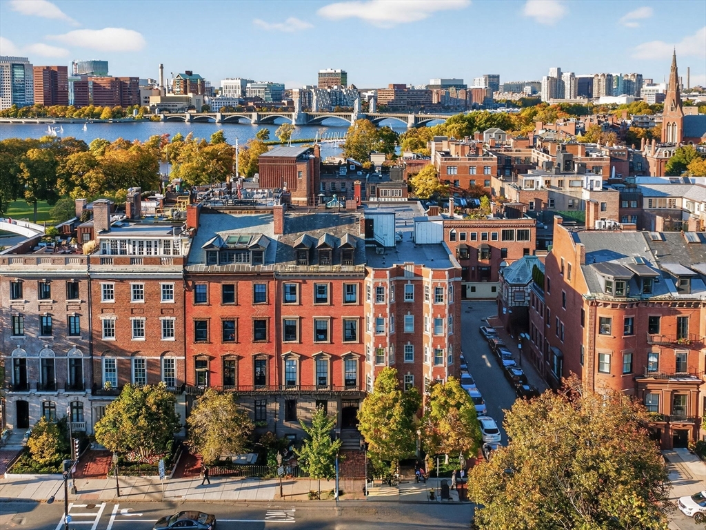 93 Beacon Street, Boston, Massachusetts, 1 Room Rooms,1 BathroomBathrooms,Residential Lease,For Rent,Beacon Street,73472744