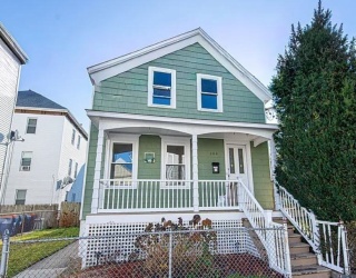 260 Phillips Ave, New Bedford, Massachusetts, 23 Bedrooms Bedrooms, 7 Rooms Rooms,1.5 BathroomsBathrooms,Residential Lease,For Rent,Phillips Ave,73472743