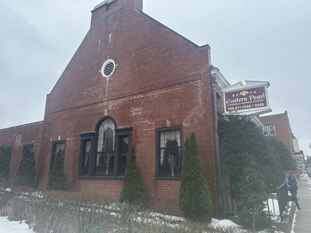 290 Main St, Webster, Massachusetts, ,Commercial Sale,For Sale,Main St,73472814