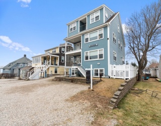 92 Marion Rd, Scituate, Massachusetts, 9 Bedrooms Bedrooms, 14 Rooms Rooms,7 BathroomsBathrooms,Residential,For Sale,Marion Rd,73472854