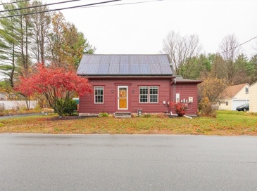 31 Heald St, Pepperell, Massachusetts, 4 Bedrooms Bedrooms, 7 Rooms Rooms,3.5 BathroomsBathrooms,Residential,For Sale,Heald St,73453817