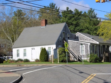 676 Bedford Street, Abington, Massachusetts, 3 Bedrooms Bedrooms, 13 Rooms Rooms,3 BathroomsBathrooms,Residential Income,For Sale,Bedford Street,73418191 676 Bedford Street, Abington, Massachusetts, 3 Bedrooms Bedrooms, 13 Rooms Rooms,3 BathroomsBathrooms,Residential Income,For Sale,Bedford Street,73418191