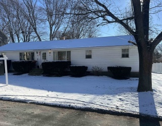 354 South, Bedford, Massachusetts, 3 Bedrooms Bedrooms, 5 Rooms Rooms,1 BathroomBathrooms,Residential Lease,For Rent,South,73461336