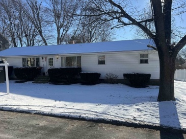 354 South, Bedford, Massachusetts, 3 Bedrooms Bedrooms, 5 Rooms Rooms,1 BathroomBathrooms,Residential Lease,For Rent,South,73461336