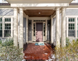 1 Pine Summit, Weston, Massachusetts, 3 Bedrooms Bedrooms, 10 Rooms Rooms,3.5 BathroomsBathrooms,Residential,For Sale,Pine Summit,73472907