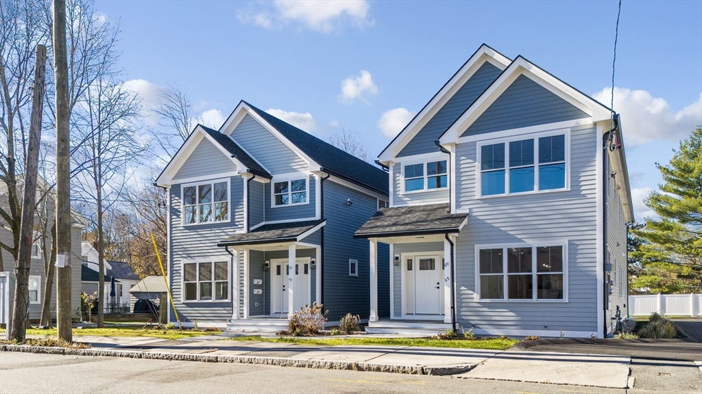 71 Readville St, Boston, Massachusetts, 6 Bedrooms Bedrooms, 15 Rooms Rooms,4 BathroomsBathrooms,Residential Income,For Sale,Readville St,73472949