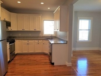 43 Harvard St, Winchester, Massachusetts, 1 Bedroom Bedrooms, 5 Rooms Rooms,1 BathroomBathrooms,Residential Lease,For Rent,Harvard St,73472950