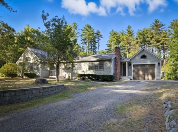 5 Charles St, Georgetown, Massachusetts, 3 Bedrooms Bedrooms, 7 Rooms Rooms,2 BathroomsBathrooms,Residential,For Sale,Charles St,73438824 5 Charles St, Georgetown, Massachusetts, 3 Bedrooms Bedrooms, 7 Rooms Rooms,2 BathroomsBathrooms,Residential,For Sale,Charles St,73438824