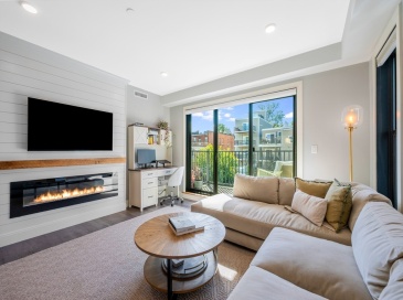 765 East 3rd Street, Boston, Massachusetts, 2 Bedrooms Bedrooms, 4 Rooms Rooms,2 BathroomsBathrooms,Residential,For Sale,East 3rd Street,73439983 765 East 3rd Street, Boston, Massachusetts, 2 Bedrooms Bedrooms, 4 Rooms Rooms,2 BathroomsBathrooms,Residential,For Sale,East 3rd Street,73439983