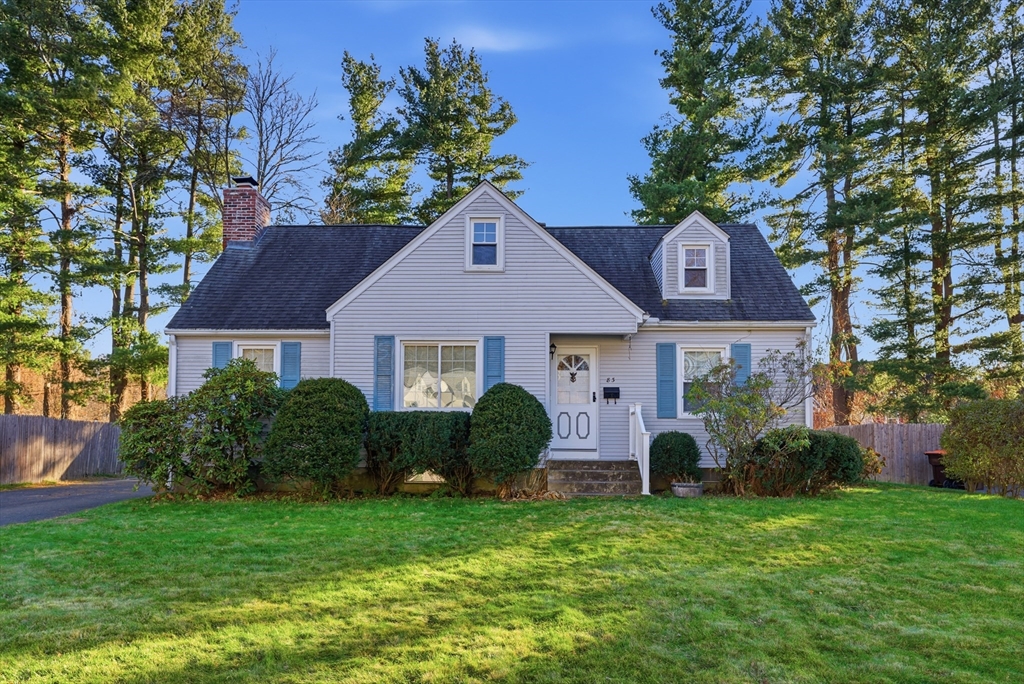 83 Harvey Johnson Drive, Agawam, Massachusetts, 4 Bedrooms Bedrooms, 6 Rooms Rooms,1.5 BathroomsBathrooms,Residential,For Sale,Harvey Johnson Drive,73457800