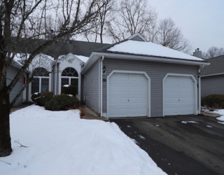 198 Brookfield Lane, Agawam, Massachusetts, 2 Bedrooms Bedrooms, 4 Rooms Rooms,1.5 BathroomsBathrooms,Residential,For Sale,Brookfield Lane,73465875