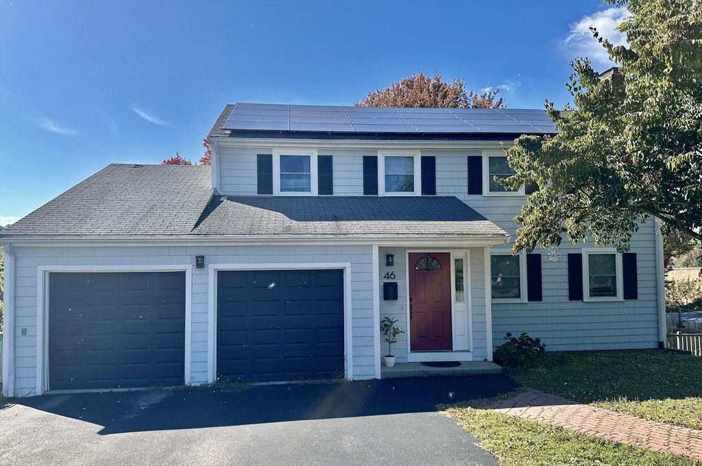 46 Sunset Rd, Needham, Massachusetts, 6 Bedrooms Bedrooms, 8 Rooms Rooms,4 BathroomsBathrooms,Residential Lease,For Rent,Sunset Rd,73439483