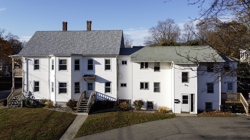 194 Smith St, North Attleboro, Massachusetts, 8 Bedrooms Bedrooms, 20 Rooms Rooms,4 BathroomsBathrooms,Residential Income,For Sale,Smith St,73455528