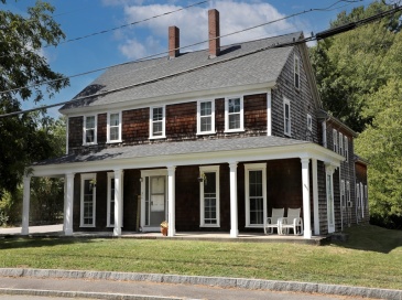 970 N Main Street, Raynham, Massachusetts, 7 Bedrooms Bedrooms, 13 Rooms Rooms,3 BathroomsBathrooms,Residential Income,For Sale,N Main Street,73427314